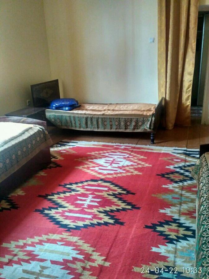 Qorowul Western House B&B 외부 사진