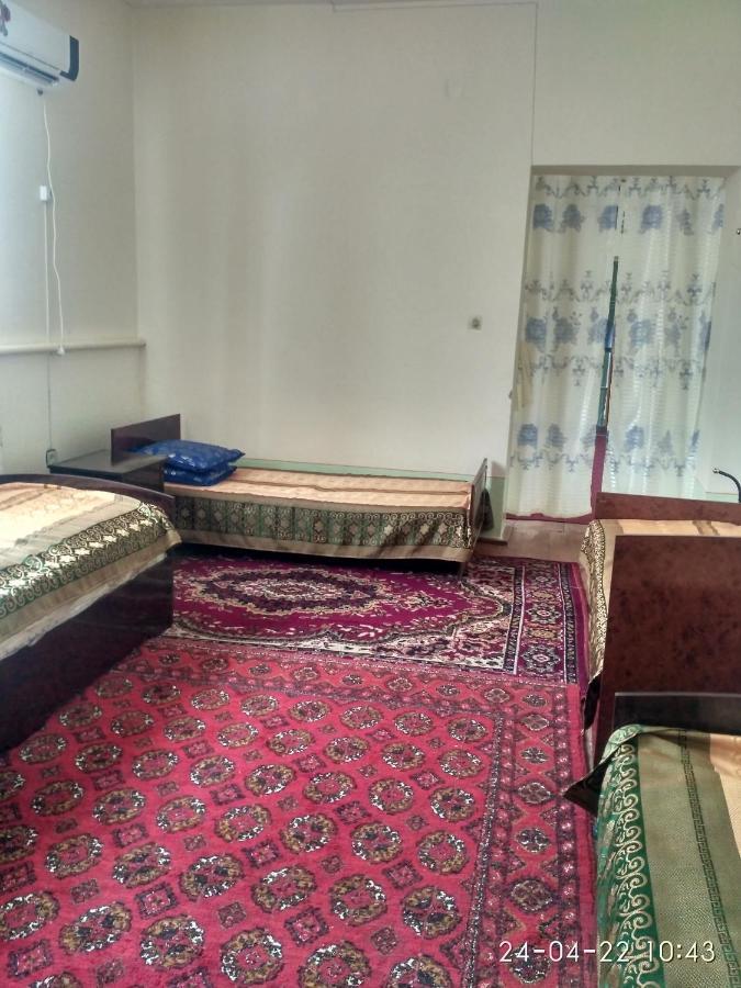 Qorowul Western House B&B 외부 사진