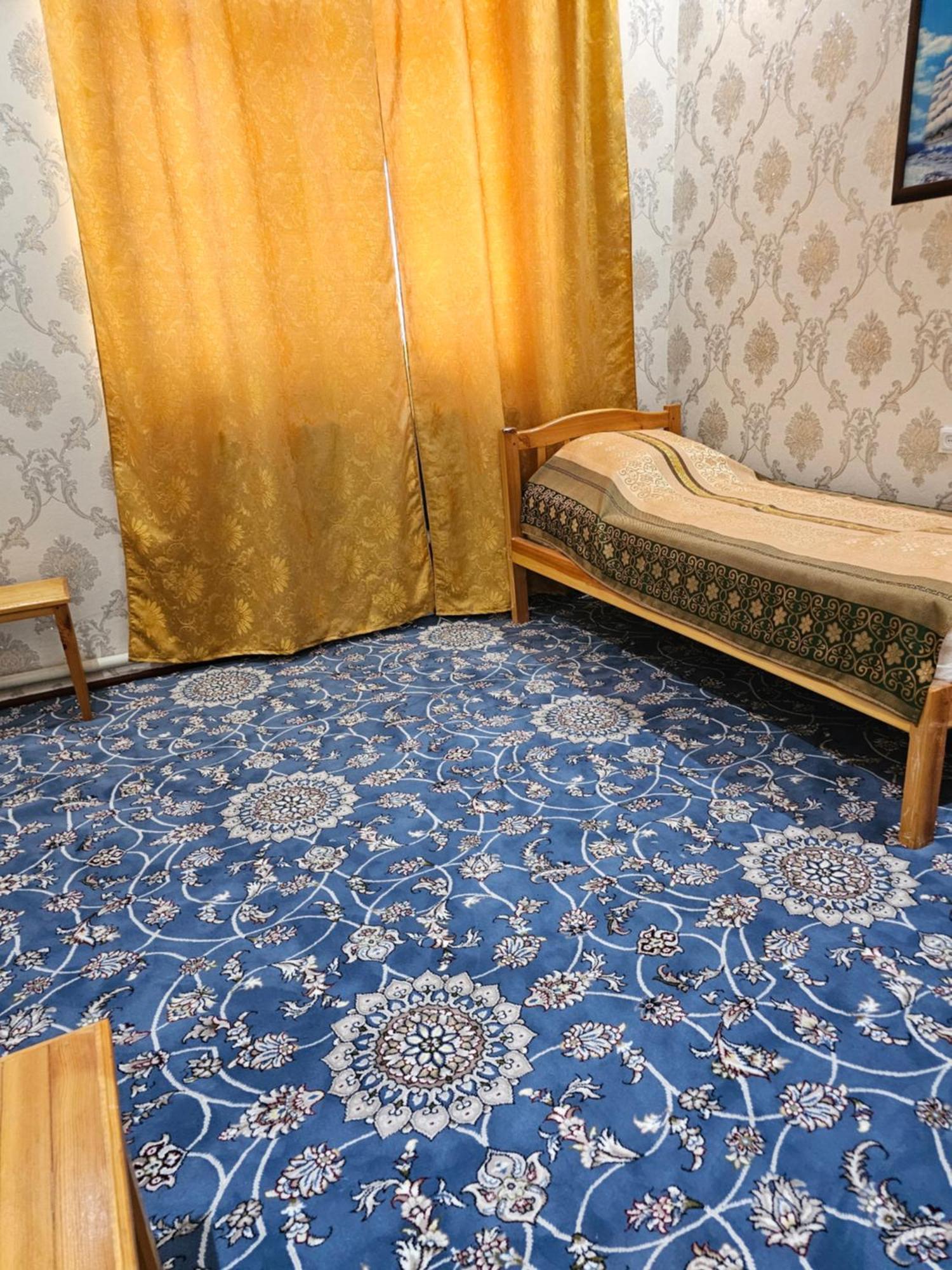 Qorowul Western House B&B 외부 사진