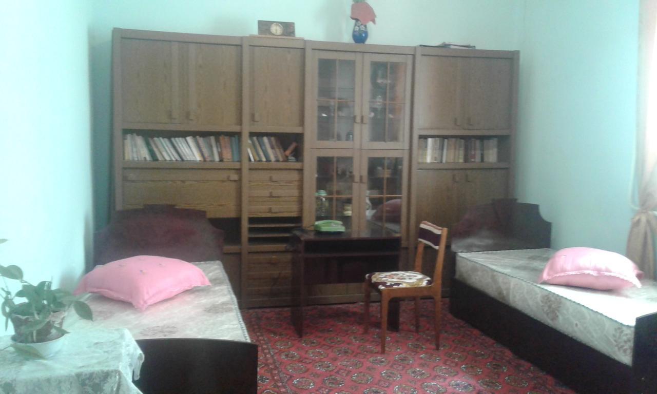 Qorowul Western House B&B 외부 사진