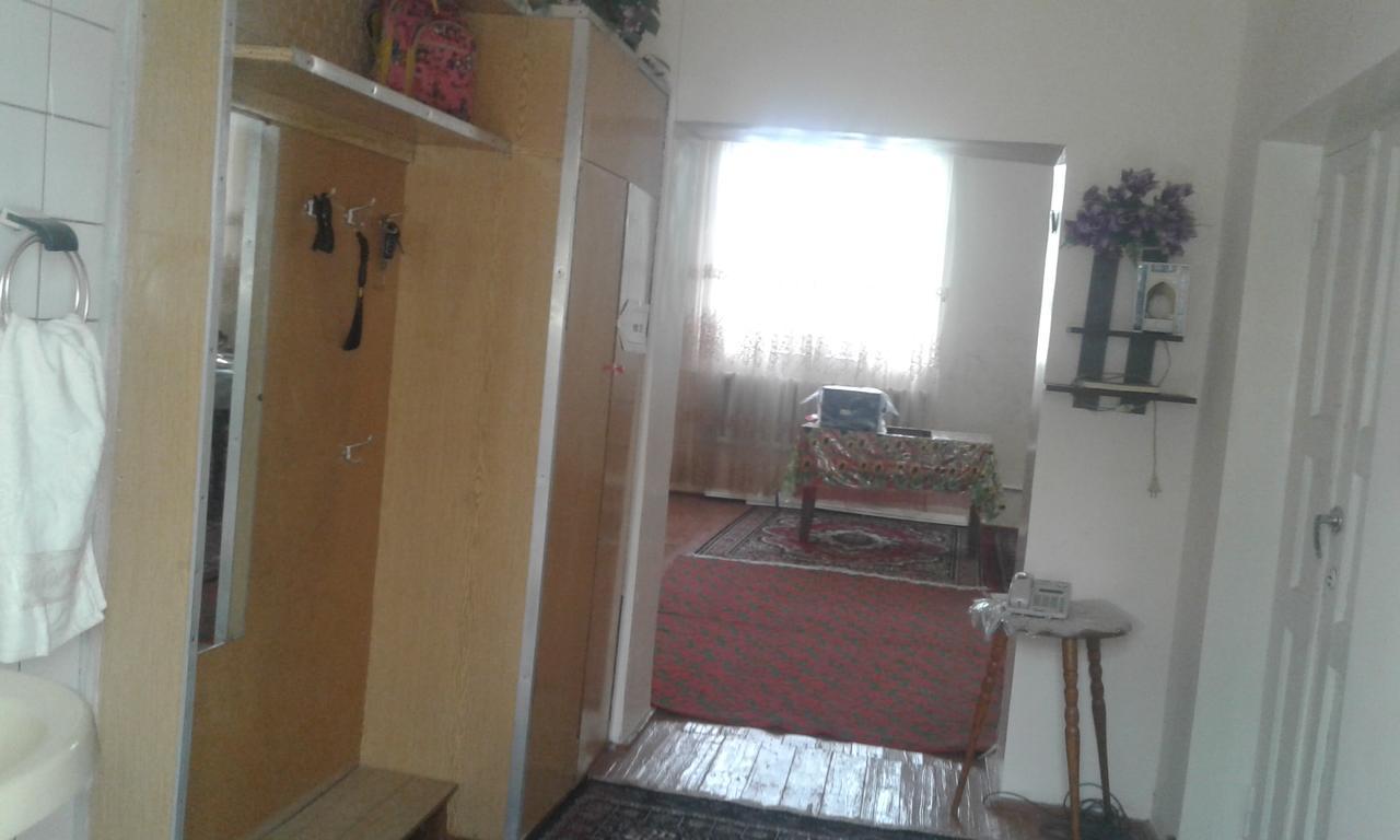 Qorowul Western House B&B 외부 사진
