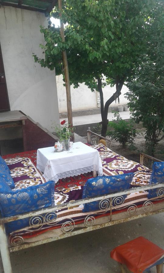 Qorowul Western House B&B 외부 사진