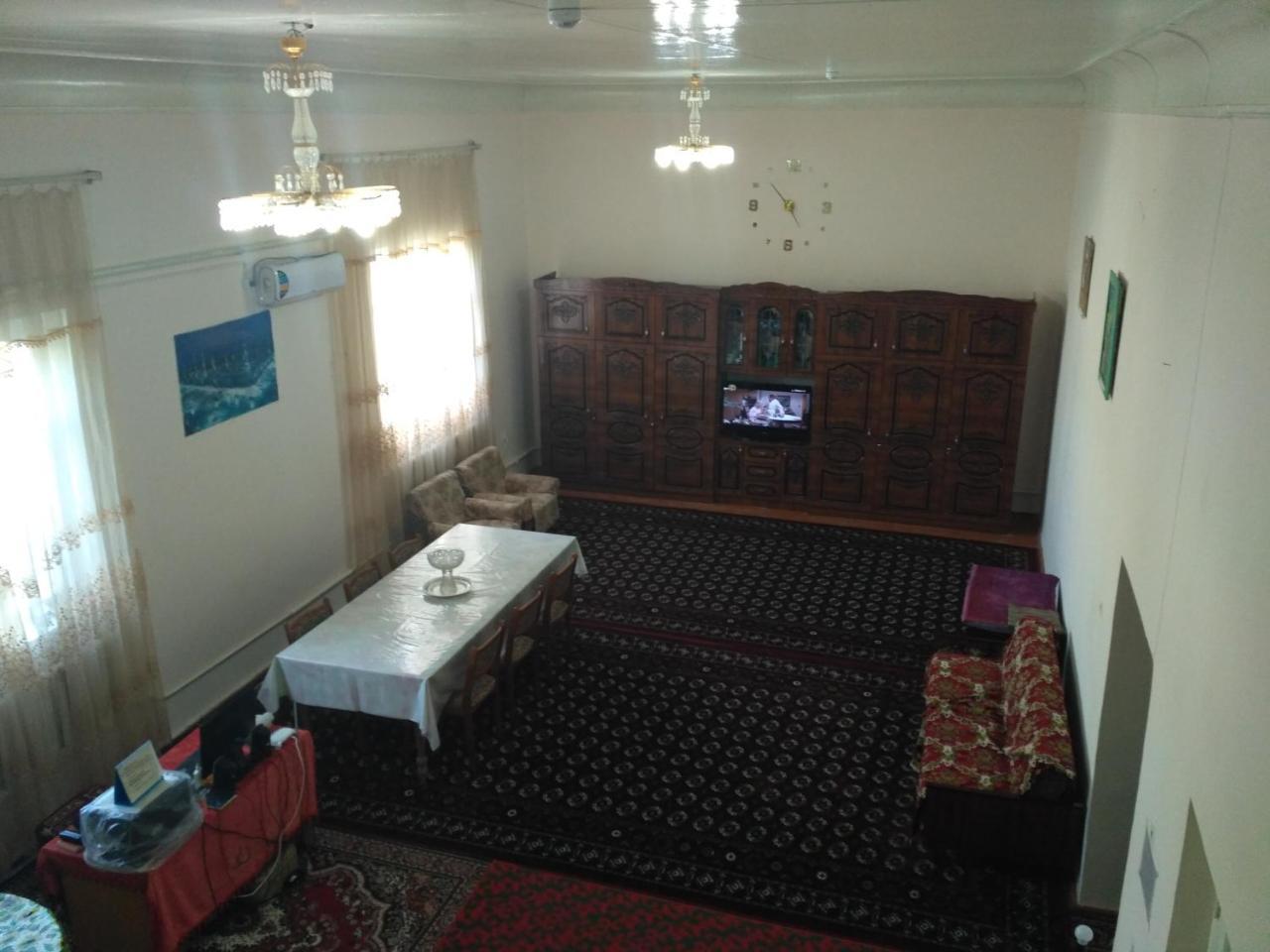 Qorowul Western House B&B 외부 사진